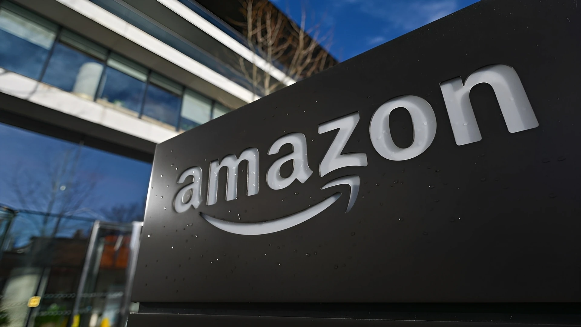 Amazonでアパレル商品を出品して稼ぐ方法仕入先選びから利